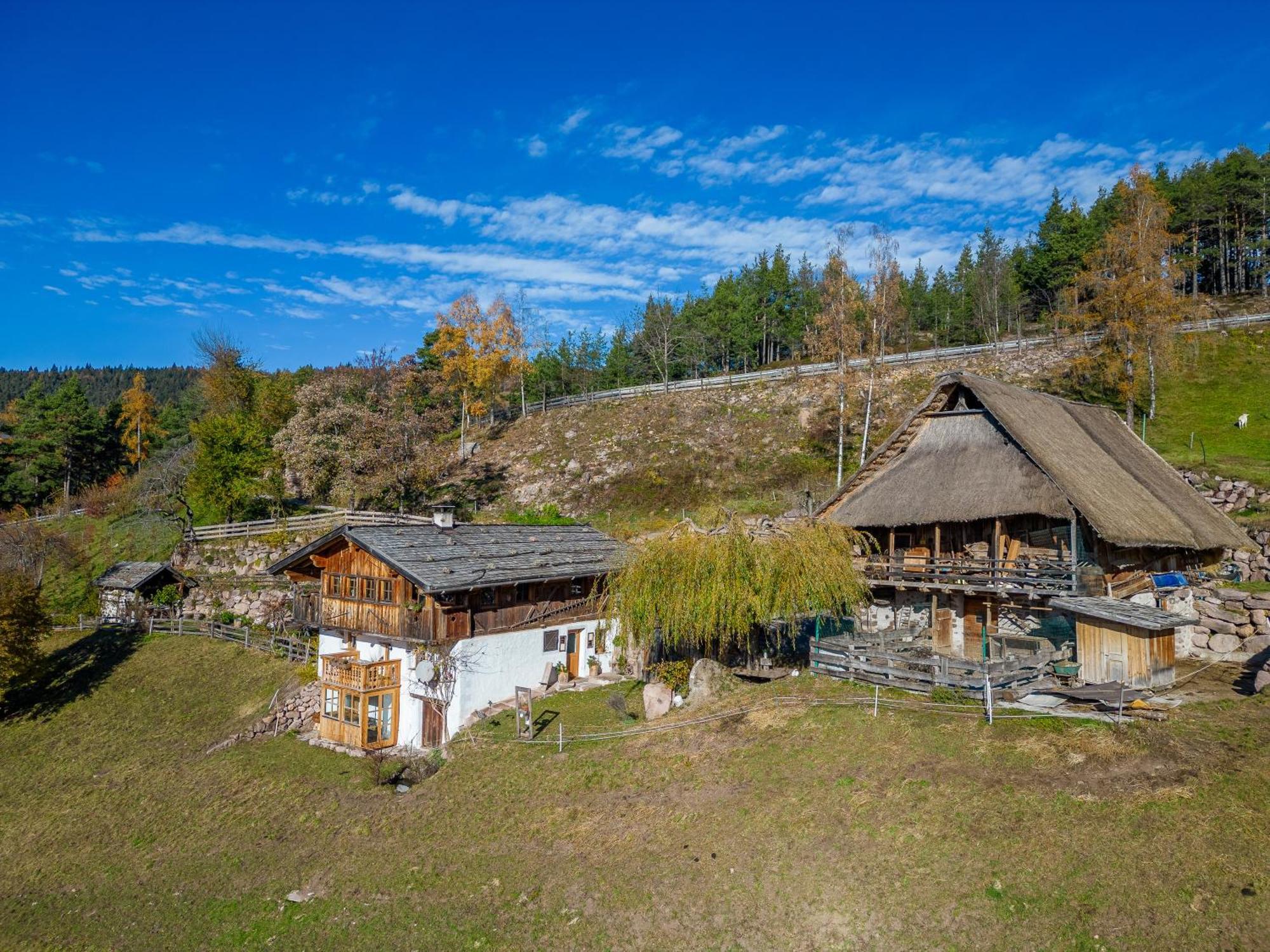 Historisches Apartment Duregghof Jenesien Exterior foto